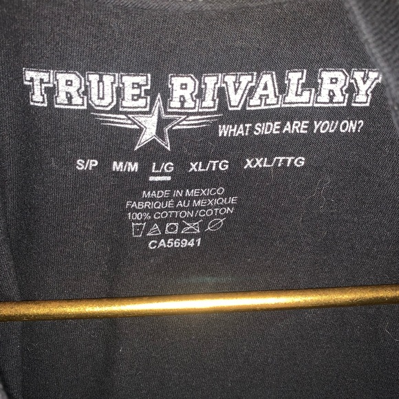 Is it Sunday yet graphic T-shirt football NFL size large True rivalry - Picture 2 of 4